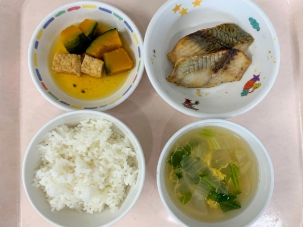 毎日の給食について